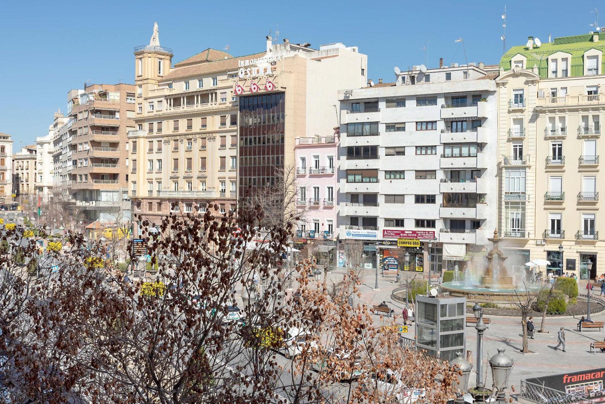 Genteel Home Puerta Real Granada Bagian luar foto