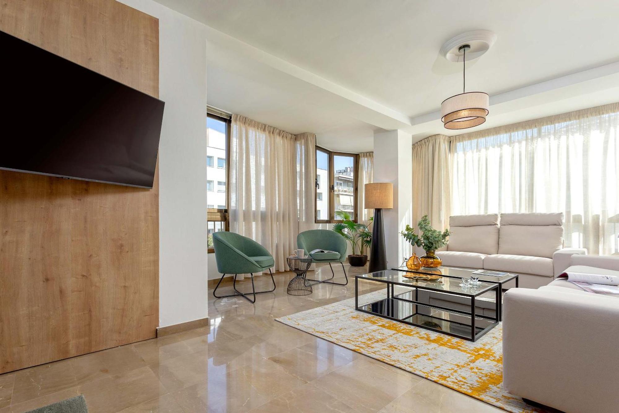 Genteel Home Puerta Real Granada Bagian luar foto